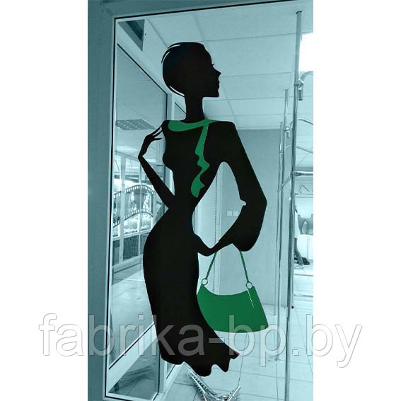 Оклейка витрин