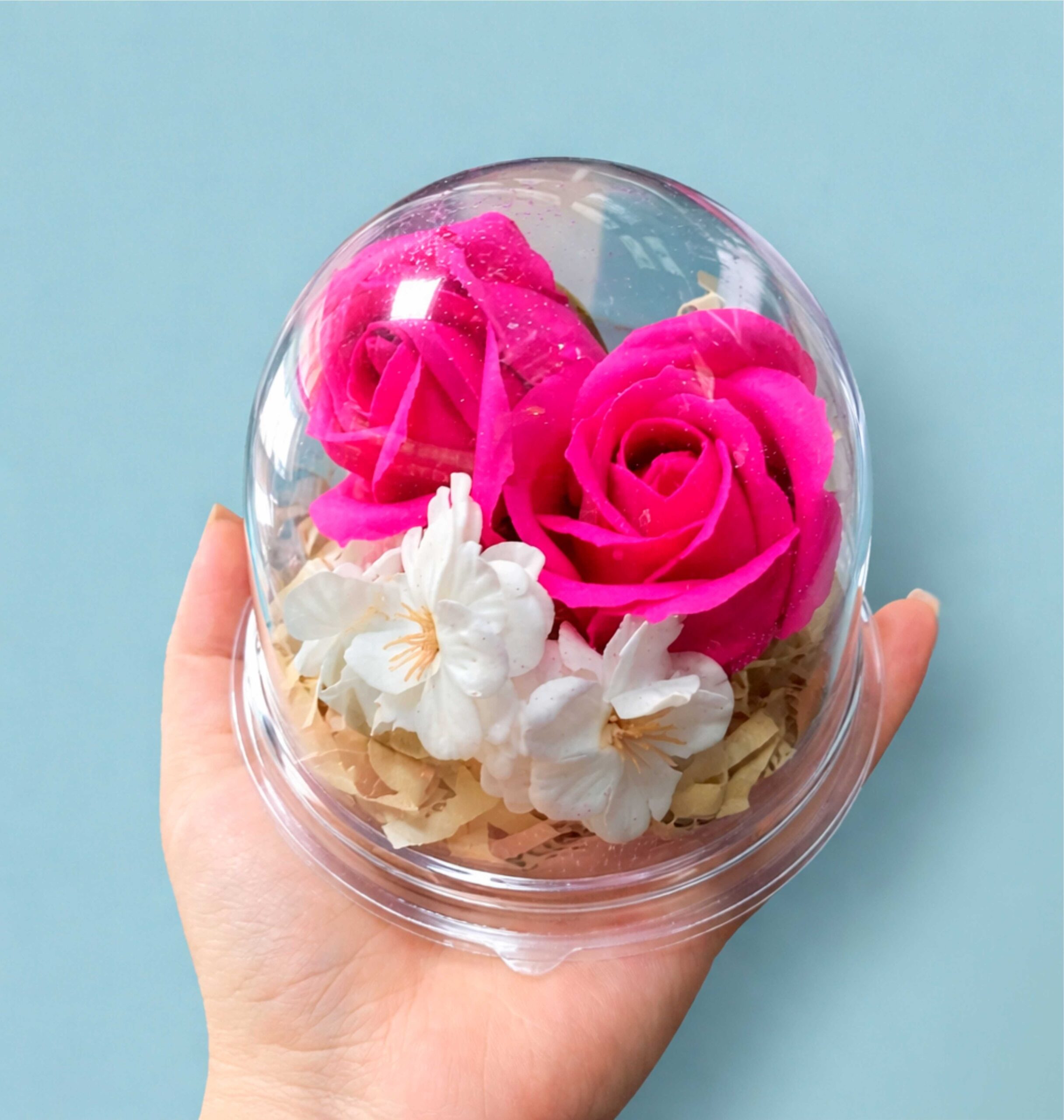 Цветы из мыла в куполе